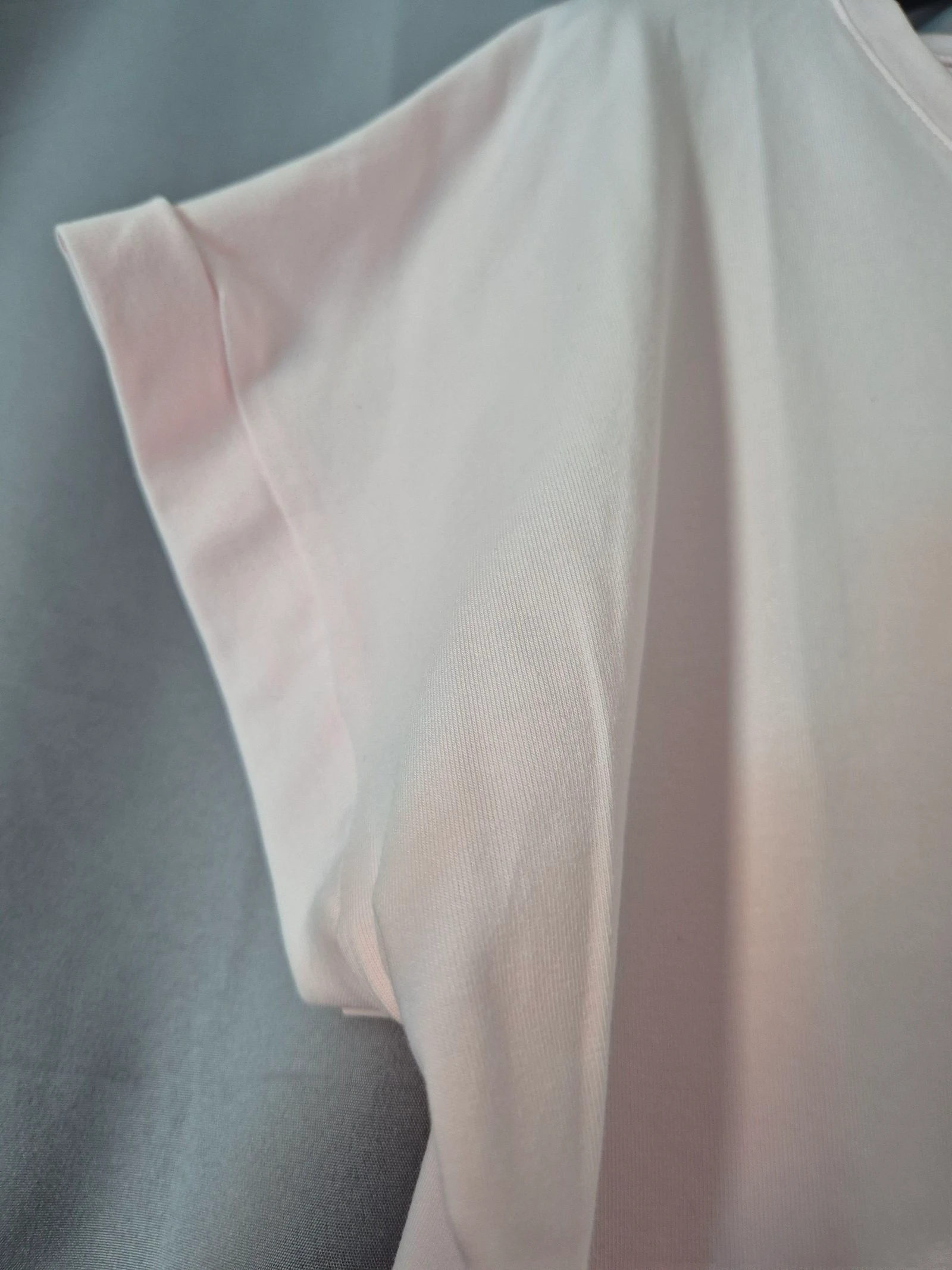 T-shirt Love rosa – photo 3